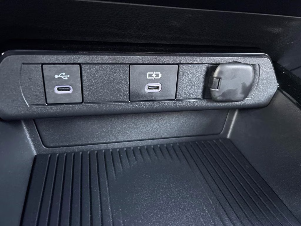 2025 Midnight Black Metallic Toyota Prius Plug-In Hybrid SE FWD Hatchback