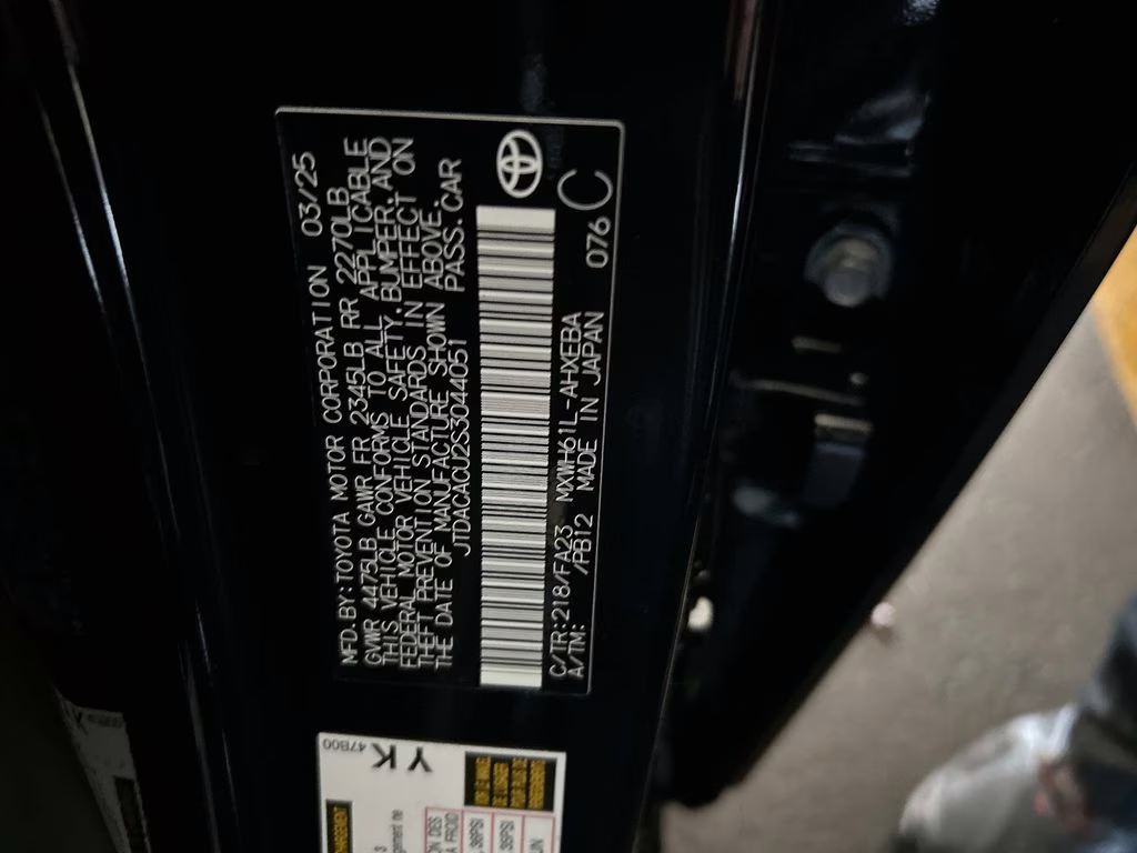 2025 Midnight Black Metallic Toyota Prius Plug-In Hybrid SE FWD Hatchback