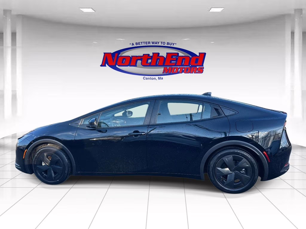 2025 Midnight Black Metallic Toyota Prius Plug-In Hybrid SE FWD Hatchback