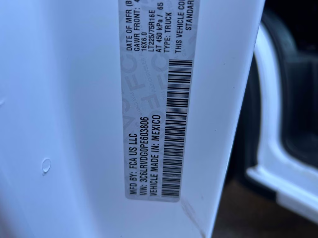 2023 Bright White Clearcoat Ram ProMaster 2500 High Roof FWD Van