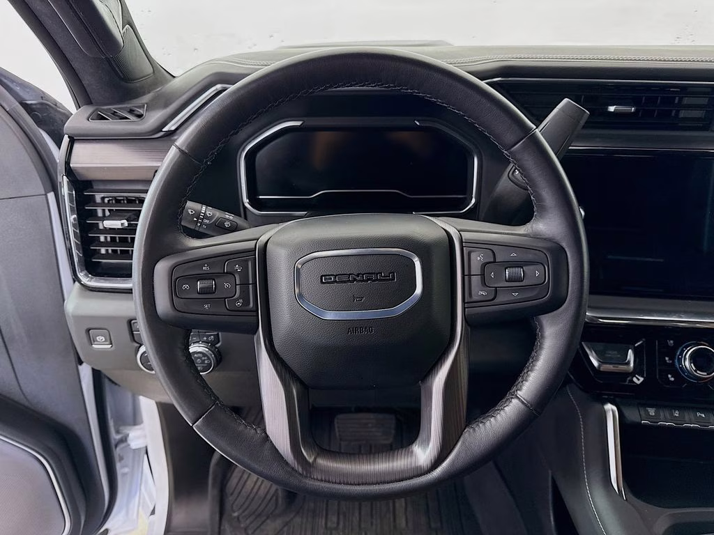 2024 White Frost Tricoat GMC Sierra 2500HD Denali Ultimate 4X4 Truck