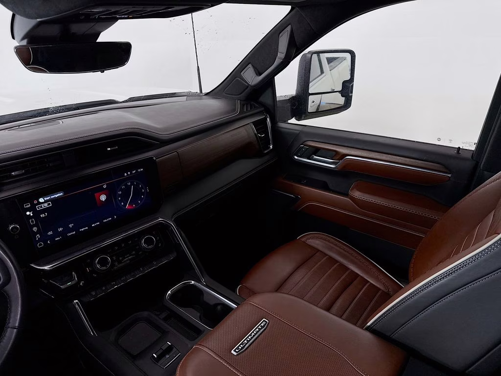 2024 White Frost Tricoat GMC Sierra 2500HD Denali Ultimate 4X4 Truck