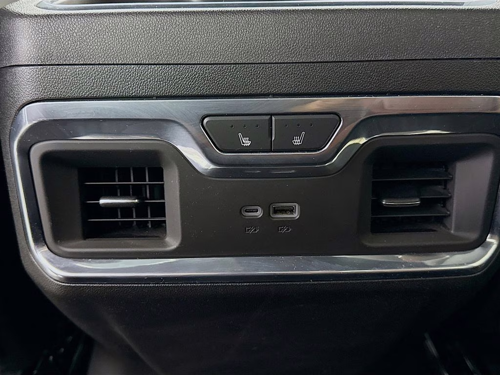 2024 White Frost Tricoat GMC Sierra 2500HD Denali Ultimate 4X4 Truck