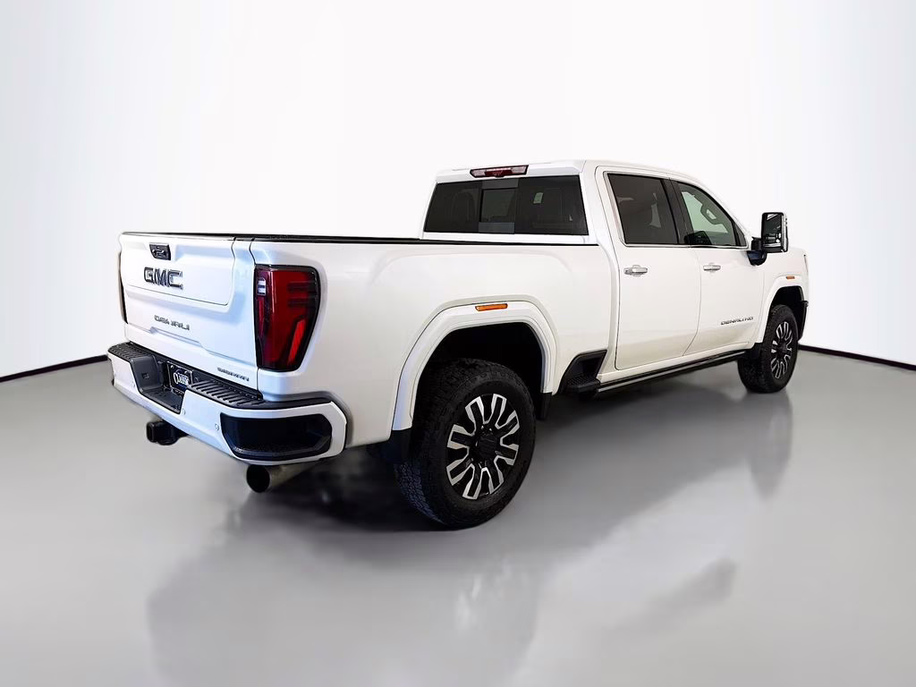 2024 White Frost Tricoat GMC Sierra 2500HD Denali Ultimate 4X4 Truck