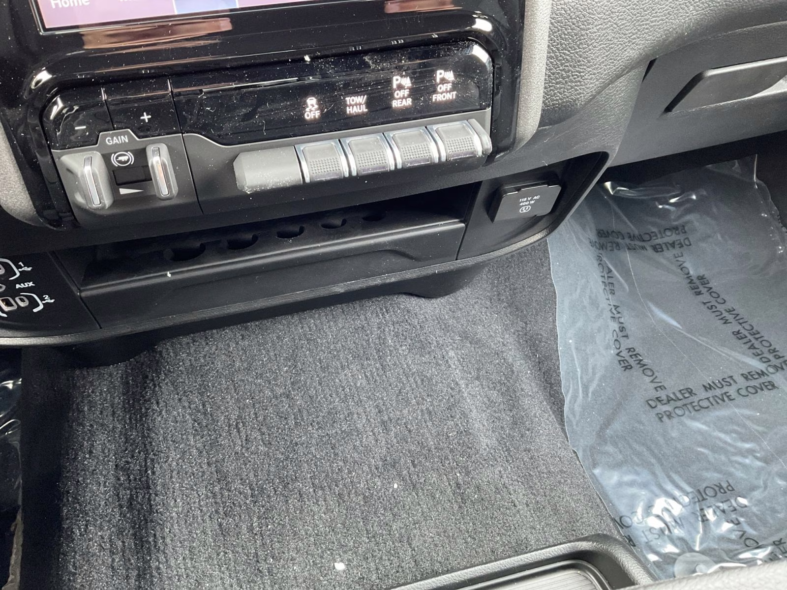 2026 Bright White Clearcoat Ram 2500 Tradesman 4X4 Truck