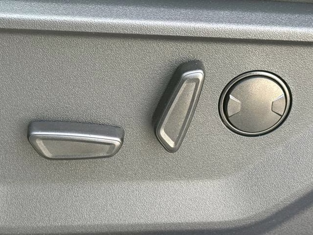 2026 Oxford White Ford Expedition Active RWD SUV