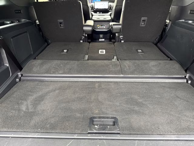 2026 Gray Ford Expedition Platinum 4X4 SUV