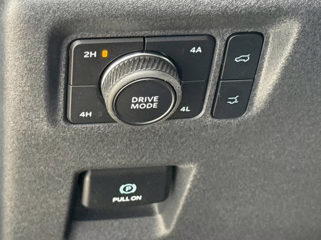 2026 Gray Ford Expedition Platinum 4X4 SUV