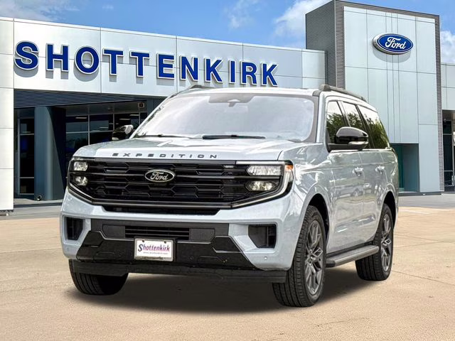 2026 Gray Ford Expedition Platinum 4X4 SUV