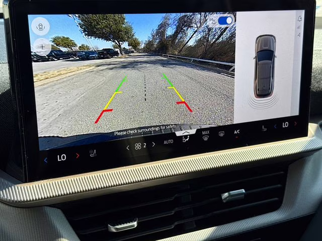 2026 White Ford Explorer Active RWD SUV