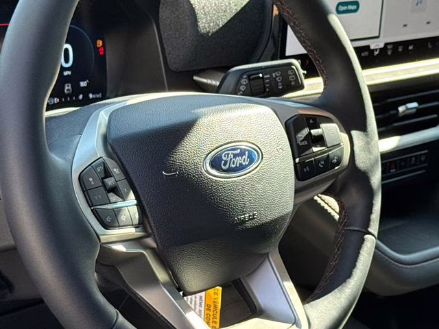 2026 White Ford Explorer Active RWD SUV