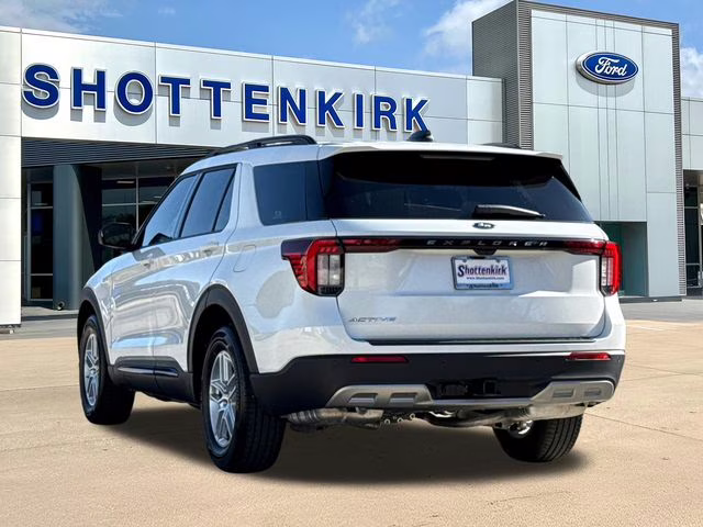 2026 White Ford Explorer Active RWD SUV