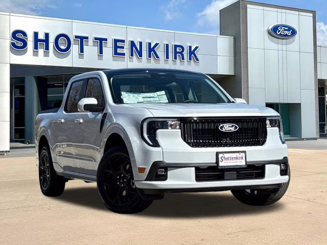 2026 White Ford Maverick Lobo Standard AWD Truck