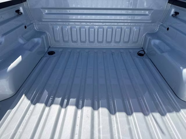 2026 White Ford Maverick Lobo Standard AWD Truck