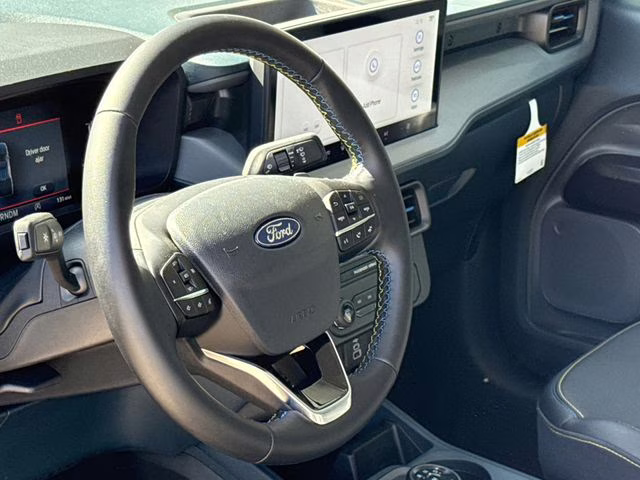 2026 White Ford Maverick Lobo Standard AWD Truck