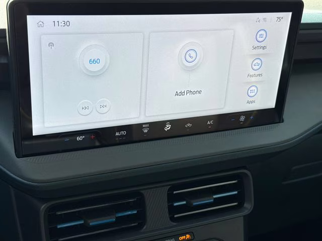 2026 White Ford Maverick Lobo Standard AWD Truck