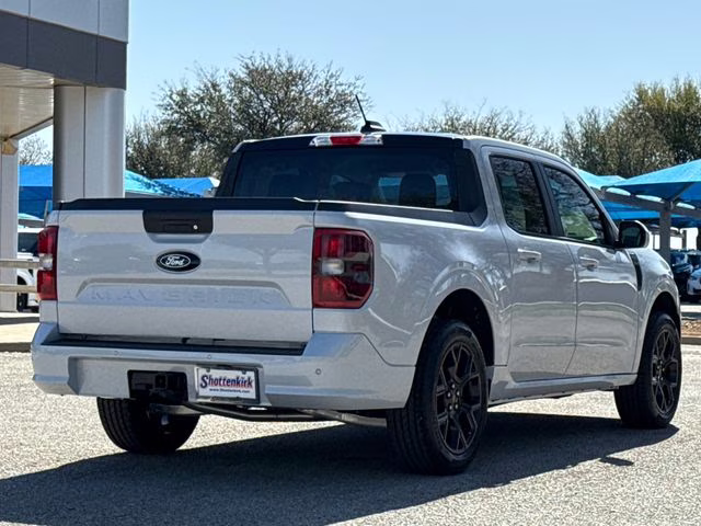 2026 White Ford Maverick Lobo Standard AWD Truck