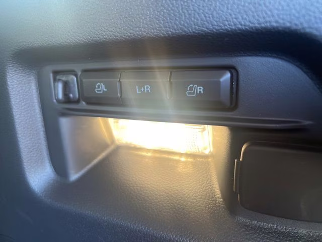 2026 Agate Black Metallic Ford Explorer Platinum 4X4 SUV