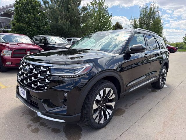 2026 Agate Black Metallic Ford Explorer Platinum 4X4 SUV