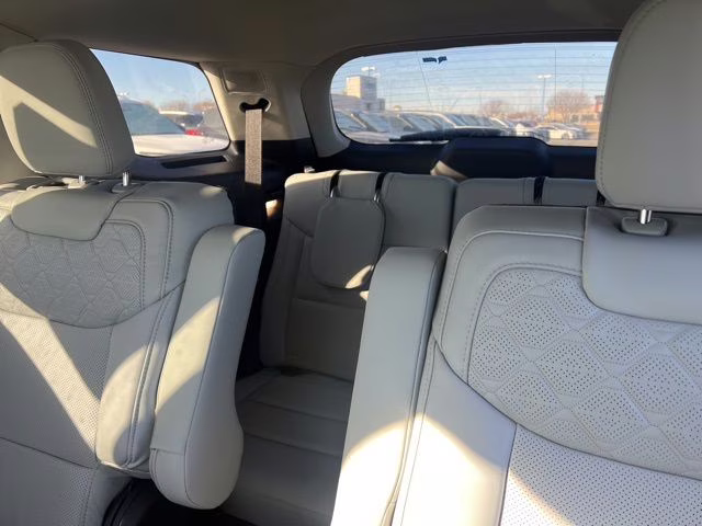 2026 Agate Black Metallic Ford Explorer Platinum 4X4 SUV