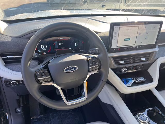 2026 Agate Black Metallic Ford Explorer Platinum 4X4 SUV