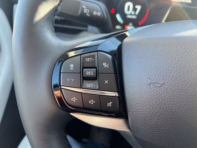 2026 Agate Black Metallic Ford Explorer Platinum 4X4 SUV