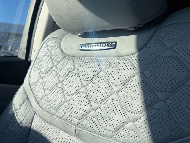 2026 Agate Black Metallic Ford Explorer Platinum 4X4 SUV