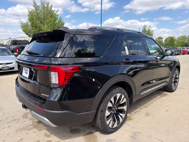 2026 Agate Black Metallic Ford Explorer Platinum 4X4 SUV