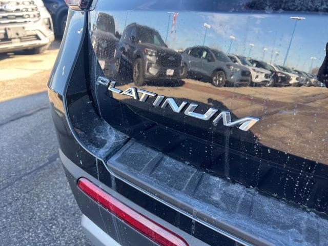 2026 Agate Black Metallic Ford Explorer Platinum 4X4 SUV