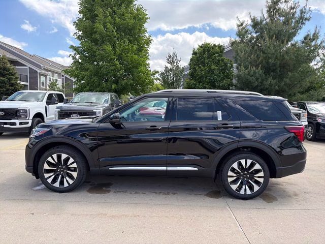 2026 Agate Black Metallic Ford Explorer Platinum 4X4 SUV