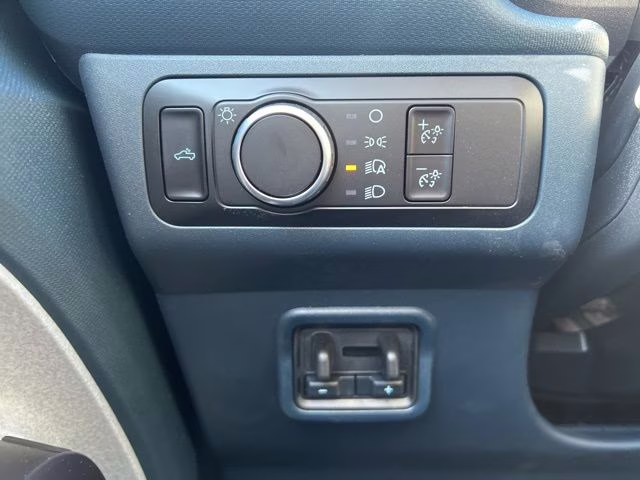 2026 Space White Metallic Ford Maverick XLT AWD Truck