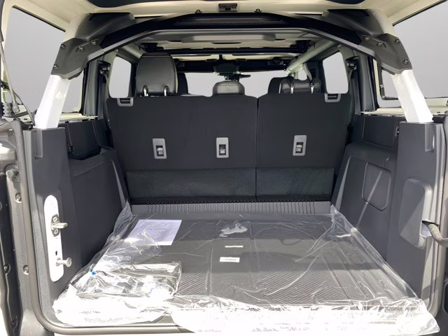 2026 Oxford White Ford Bronco Raptor 4X4 Convertible