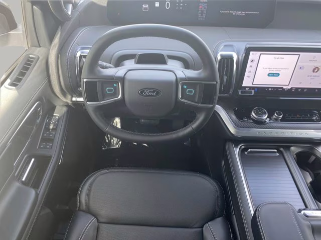 2026 Space Silver Metallic Ford Expedition Platinum 4X4 SUV