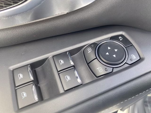 2026 Space Silver Metallic Ford Expedition Platinum 4X4 SUV