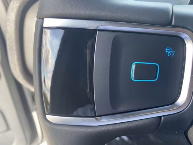 2026 Space Silver Metallic Ford Expedition Platinum 4X4 SUV