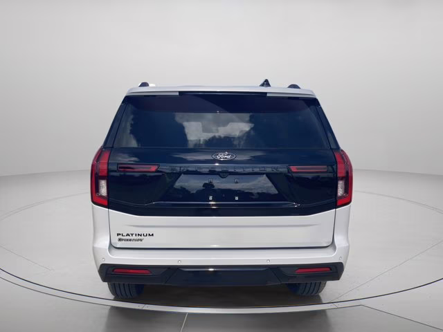 2026 Space Silver Metallic Ford Expedition Platinum 4X4 SUV