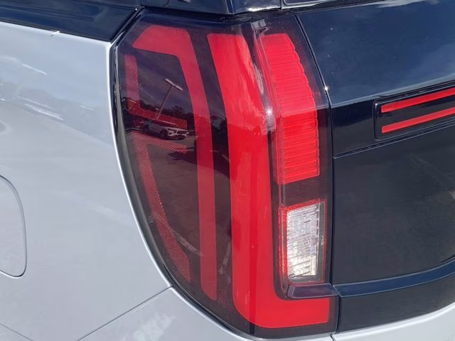 2026 Space Silver Metallic Ford Expedition Platinum 4X4 SUV