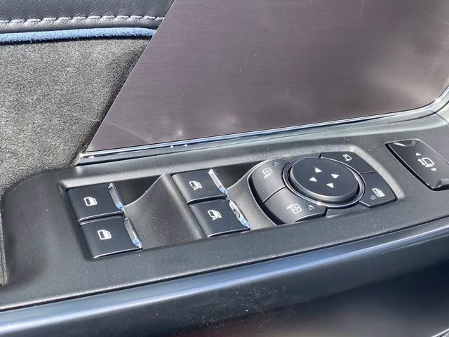 2026 Ruby Red Metallic Tinted Clearcoat Ford Super Duty F-250 SRW Platinum 4X4 Truck