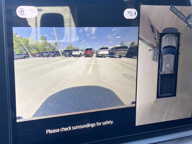 2026 Ruby Red Metallic Tinted Clearcoat Ford Super Duty F-250 SRW Platinum 4X4 Truck