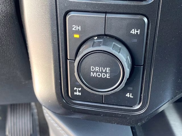 2026 Ruby Red Metallic Tinted Clearcoat Ford Super Duty F-250 SRW Platinum 4X4 Truck