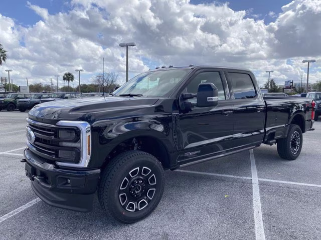 2026 Agate Black Metallic Ford Super Duty F-350 SRW Platinum 4X4 Truck
