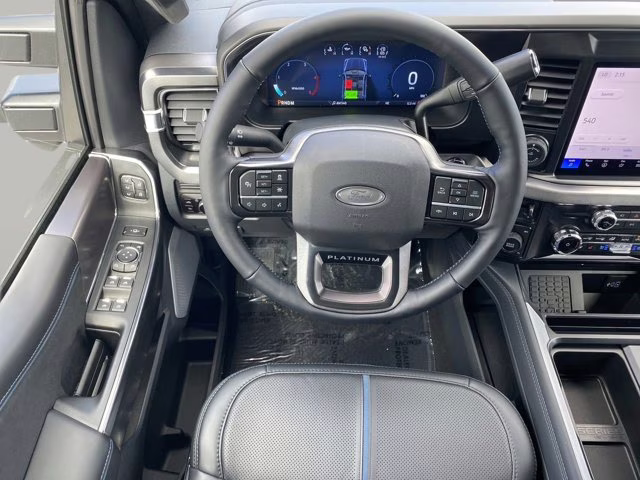 2026 Agate Black Metallic Ford Super Duty F-350 SRW Platinum 4X4 Truck