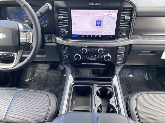 2026 Agate Black Metallic Ford Super Duty F-350 SRW Platinum 4X4 Truck