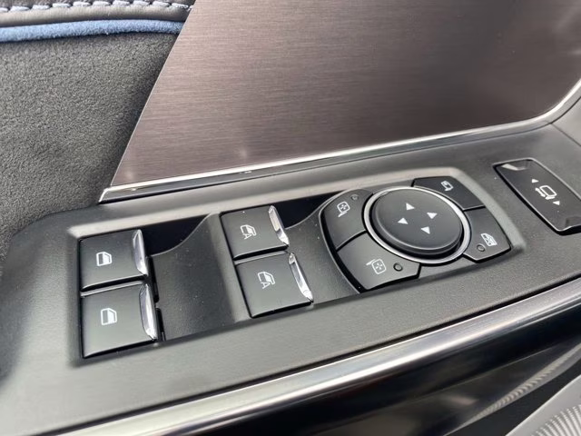 2026 Agate Black Metallic Ford Super Duty F-350 SRW Platinum 4X4 Truck