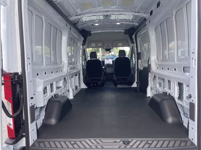 2026 Oxford White Ford Transit Cargo Van Base RWD Van