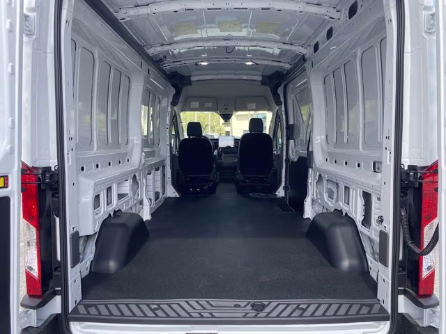 2026 Oxford White Ford Transit Cargo Van Base RWD Van