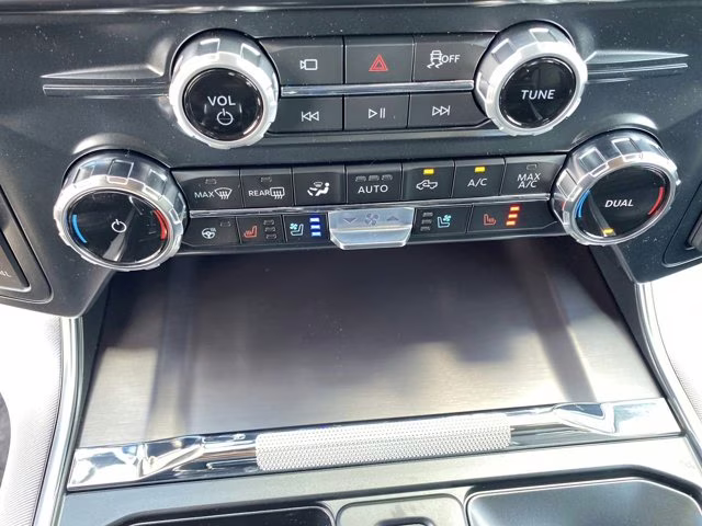 2026 Agate Black Metallic Ford F-150 Platinum 4X4 Truck