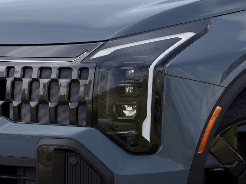 2026 Heritage Blue Kia Sportage Hybrid X-Line AWD SUV