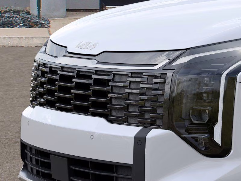 2026 Snow White Pearl Kia Sportage Hybrid EX AWD SUV