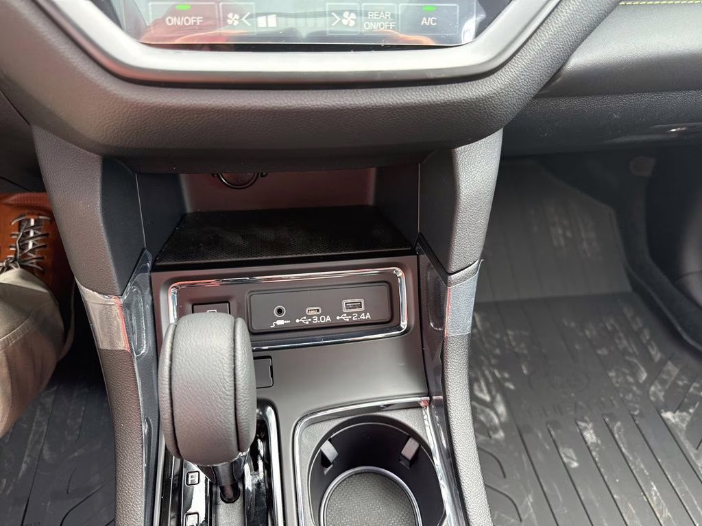 2026 Ice Silver Metallic Subaru Ascent Onyx Edition Touring AWD SUV